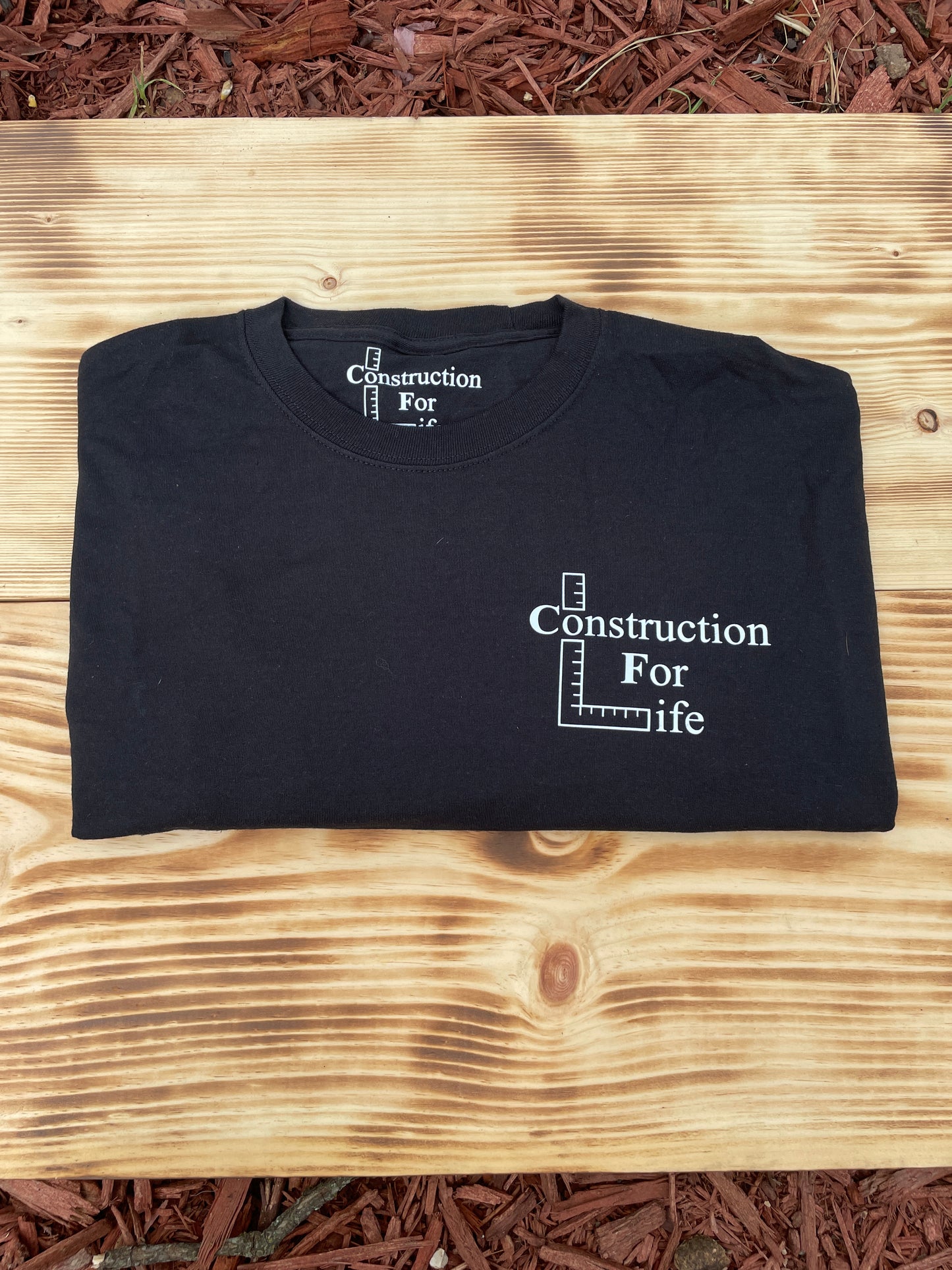 “ I Wake up the Birds and Put the owls to Bed” Tshirt